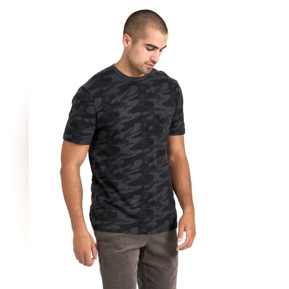 Vuori The Rise Tee in Black Camo size Small - Picture 1 of 11